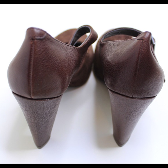 Gianni Bini Mary Jane Brown Suede/Leather Heels - Picture 2 of 8